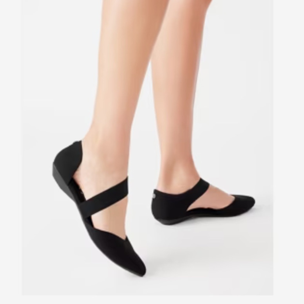 Anne Klein Obila Flat iflex Size 8.5